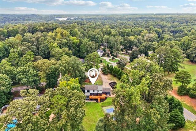524 Golfview Dr, Peachtree City, GA 30269