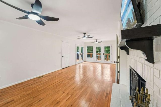 524 Golfview Dr, Peachtree City, GA 30269