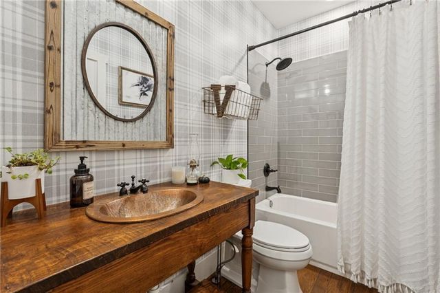 949 Freehome Road, Canton, GA 30115