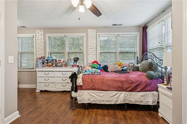 949 Freehome Road, Canton, GA 30115