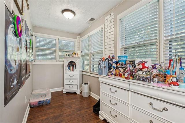 949 Freehome Road, Canton, GA 30115