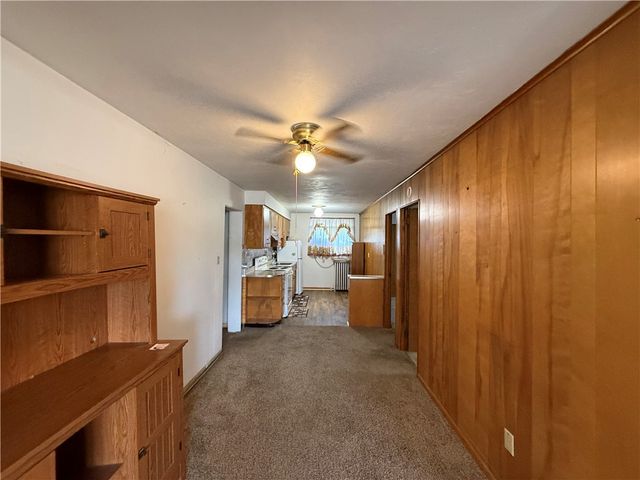 601 6th St, Pitcairn, PA 15140