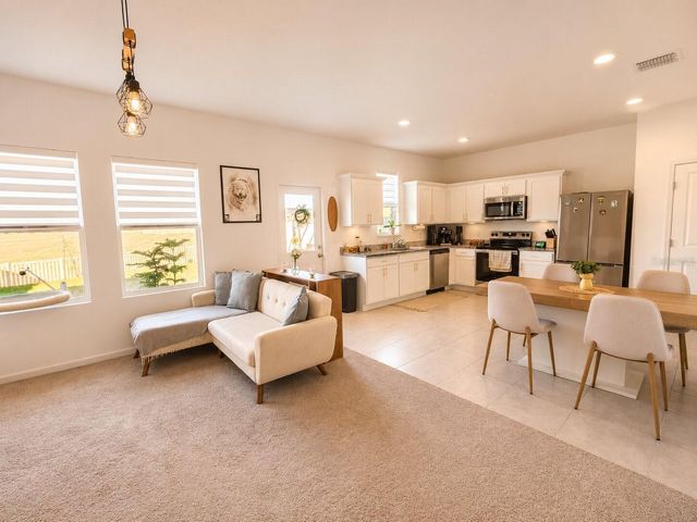 2524 PEONY PLACE, Haines City, FL 33844
