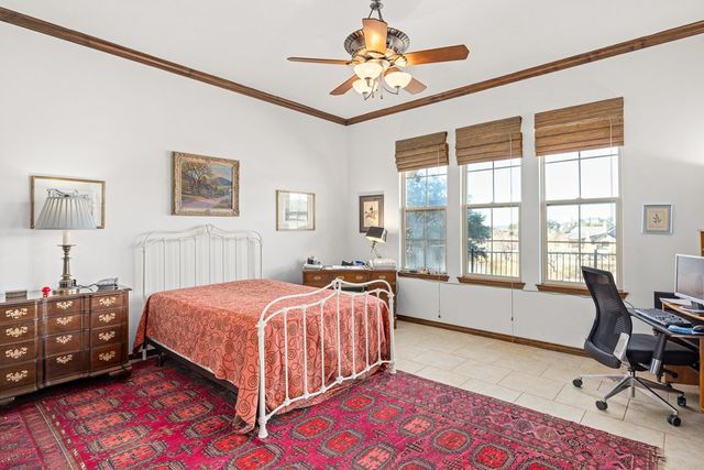 3801-12 Club House Rd, Kerrville, TX 78028