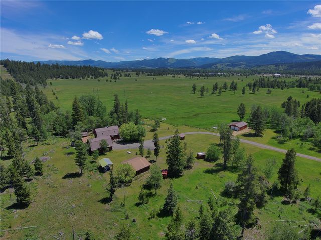 1953 Lone Point Drive, Lincoln, MT 59639