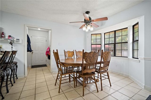 2729 Graham W Road, Mobile, AL 36618