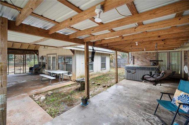 2729 Graham W Road, Mobile, AL 36618