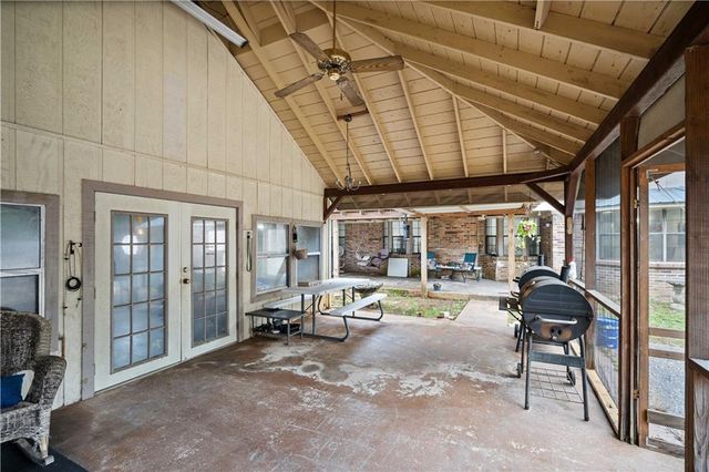 2729 Graham W Road, Mobile, AL 36618