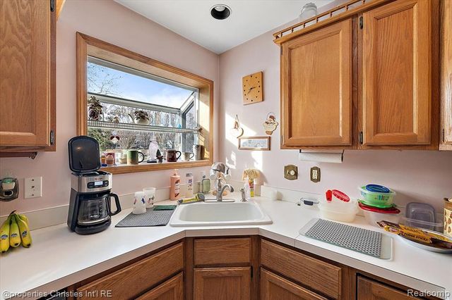 9005 Marlowe Avenue, Plymouth, MI 48170