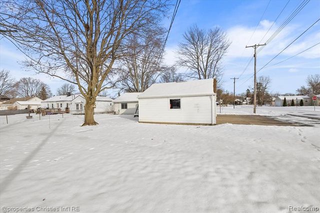 9005 Marlowe Avenue, Plymouth, MI 48170