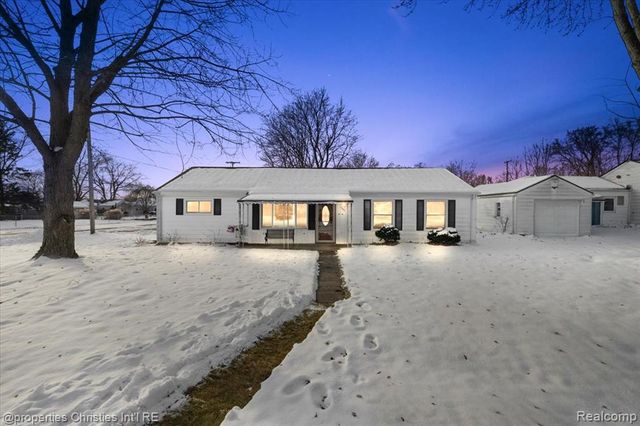 9005 Marlowe Avenue, Plymouth, MI 48170