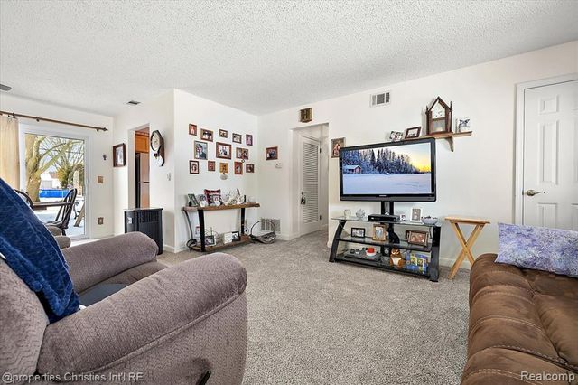 9005 Marlowe Avenue, Plymouth, MI 48170