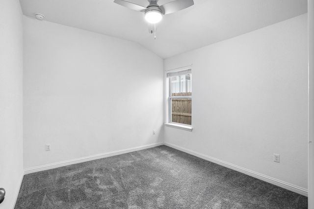 8215 McKamy DR, Austin, TX 78744