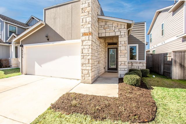 8215 McKamy DR, Austin, TX 78744