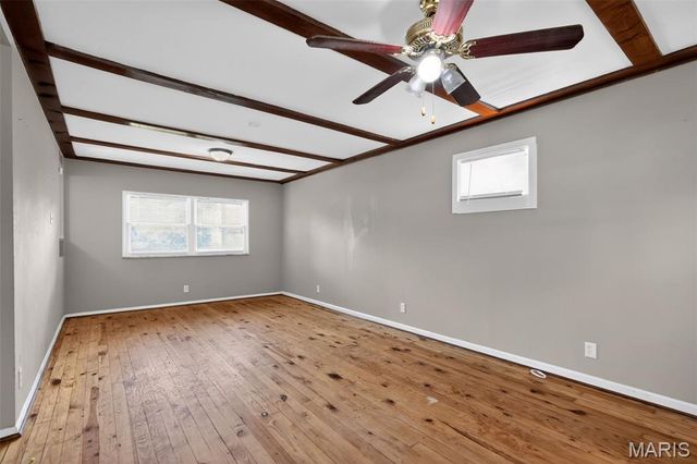 10120 Jett Drive, St Louis, MO 63136