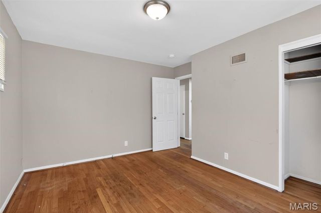 10120 Jett Drive, St Louis, MO 63136