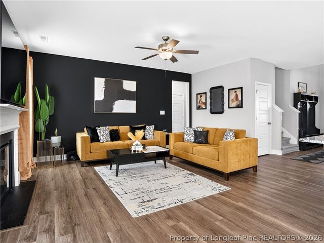 210 Leach Creek Drive, Raeford, NC 28376