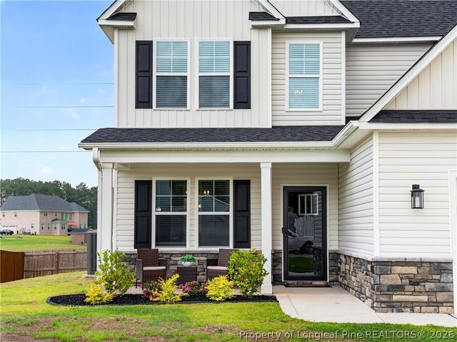 210 Leach Creek Drive, Raeford, NC 28376