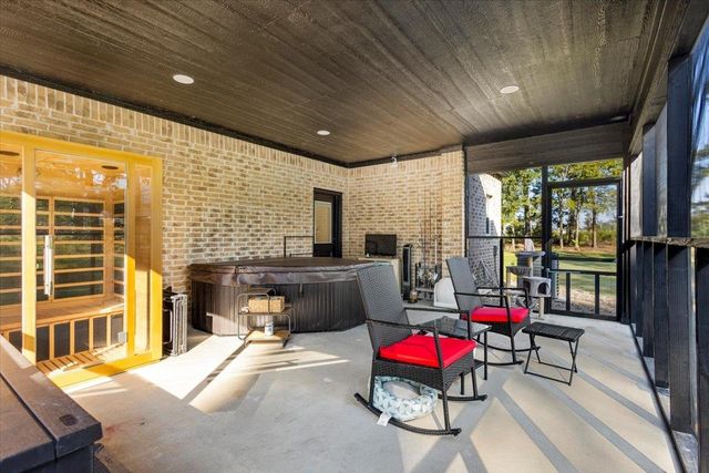 183 Tejas St, Carthage, TX 75633