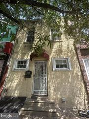 1717 S 7TH ST, Philadelphia, PA 19148