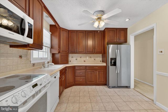 4501 LANTERN PL, Alexandria, VA 22306