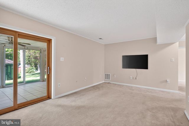 4501 LANTERN PL, Alexandria, VA 22306