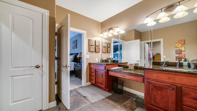 1815 White Pines Drive, Dixon, IL 61021