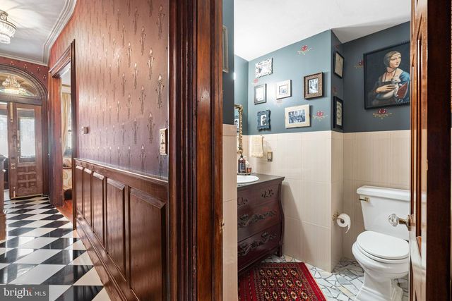 1624 BROWN ST, Philadelphia, PA 19130