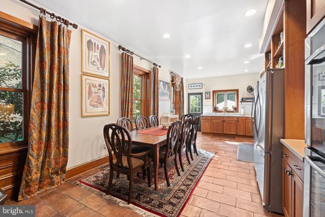 1624 BROWN ST, Philadelphia, PA 19130