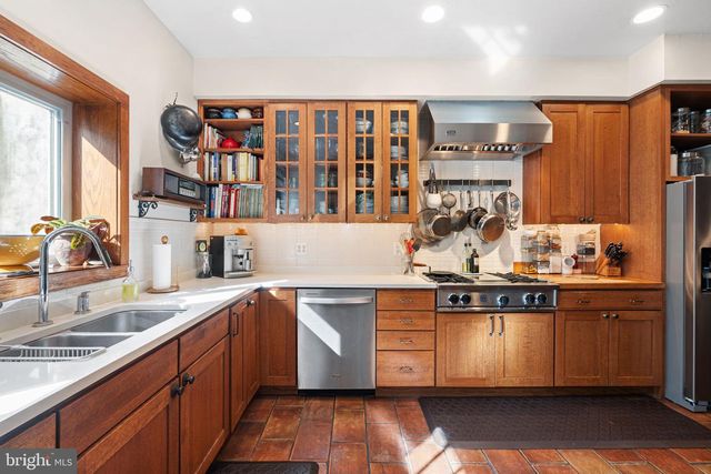 1624 BROWN ST, Philadelphia, PA 19130