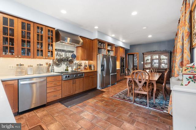 1624 BROWN ST, Philadelphia, PA 19130