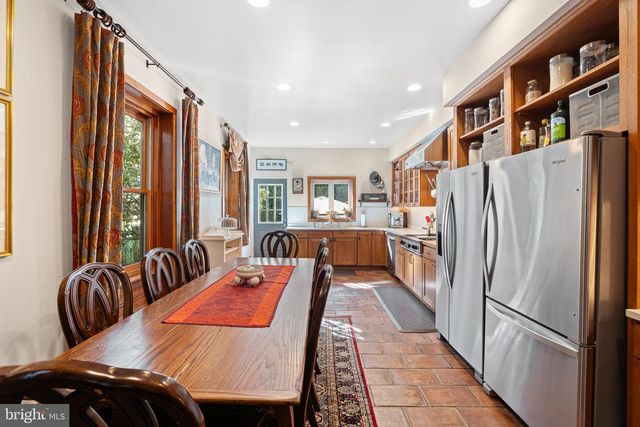 1624 BROWN ST, Philadelphia, PA 19130