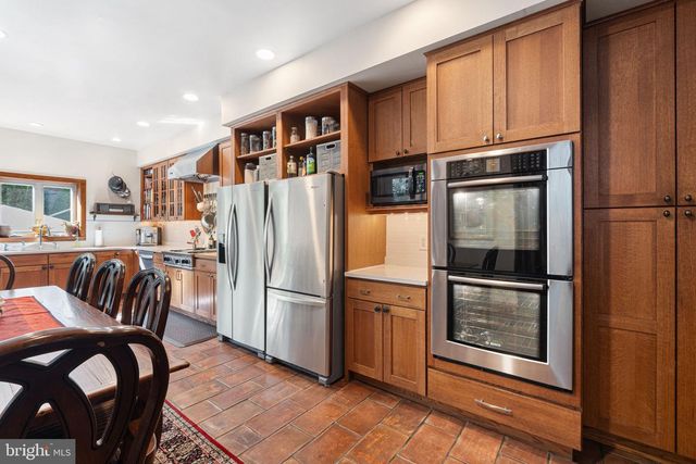 1624 BROWN ST, Philadelphia, PA 19130