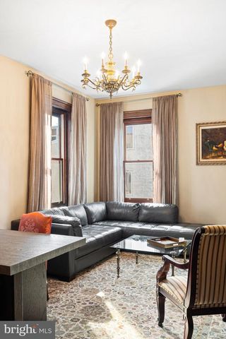 1624 BROWN ST, Philadelphia, PA 19130