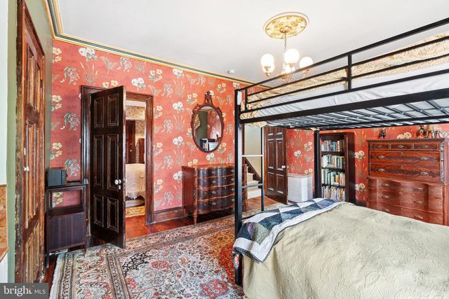 1624 BROWN ST, Philadelphia, PA 19130