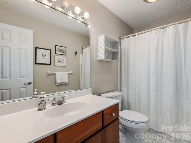 201 Crowfields Drive, Asheville, NC 28803