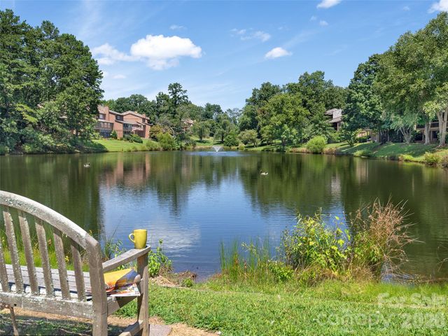201 Crowfields Drive, Asheville, NC 28803