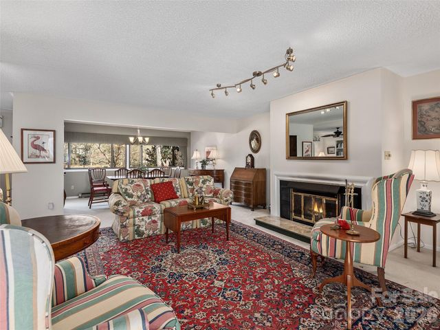 201 Crowfields Drive, Asheville, NC 28803