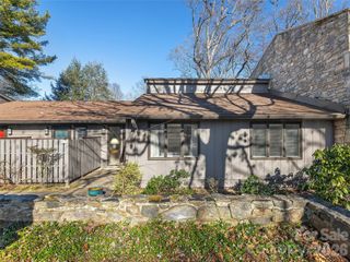 201 Crowfields Drive, Asheville, NC 28803