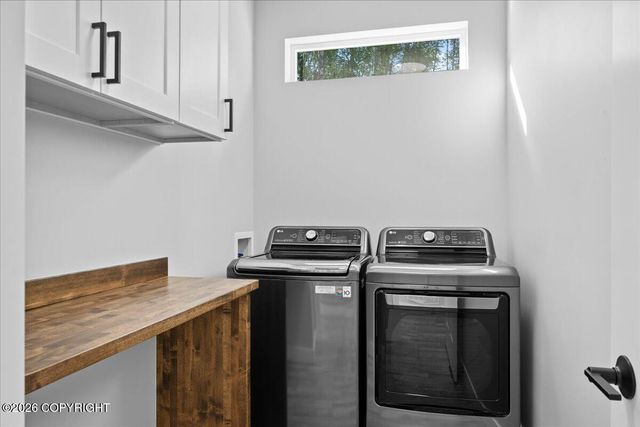 678 W Birdnest Drive, Wasilla, AK 99654