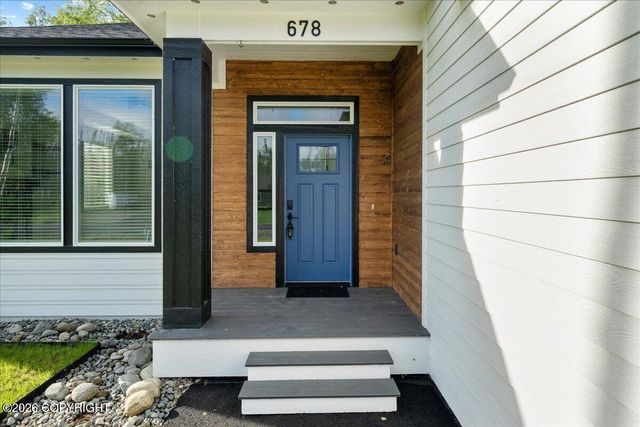 678 W Birdnest Drive, Wasilla, AK 99654