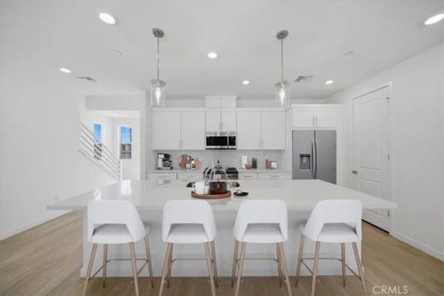 4813 Arroyo Run, Moorpark, CA 93021