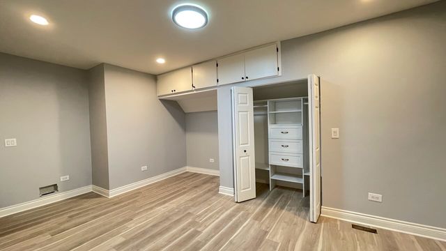 1455 W Highland Avenue, Chicago, IL 60660