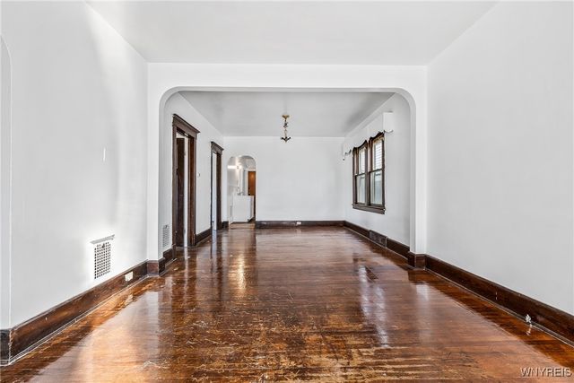 1314 East Ferry Street N, Buffalo, NY 14211