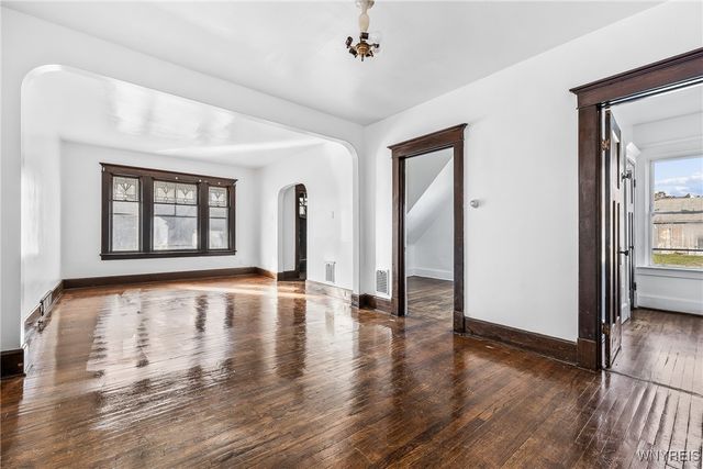 1314 East Ferry Street N, Buffalo, NY 14211