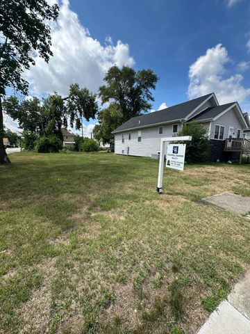 840 Becker Street, Hammond, IN 46320