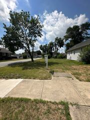 840 Becker Street, Hammond, IN 46320