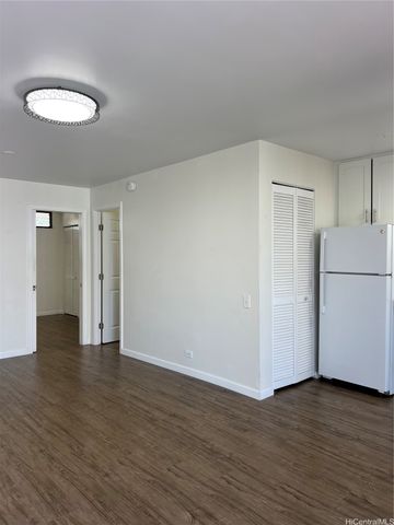 1630 Liholiho Street 1002, Honolulu, HI 96822