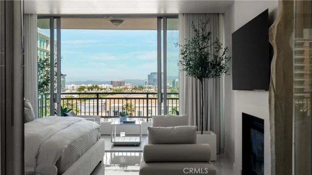 8085 Scholarship, Irvine, CA 92612