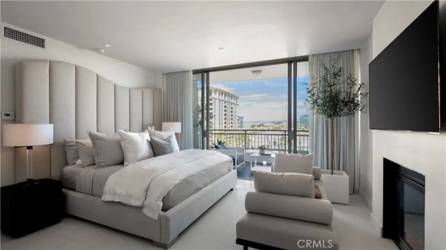 8085 Scholarship, Irvine, CA 92612